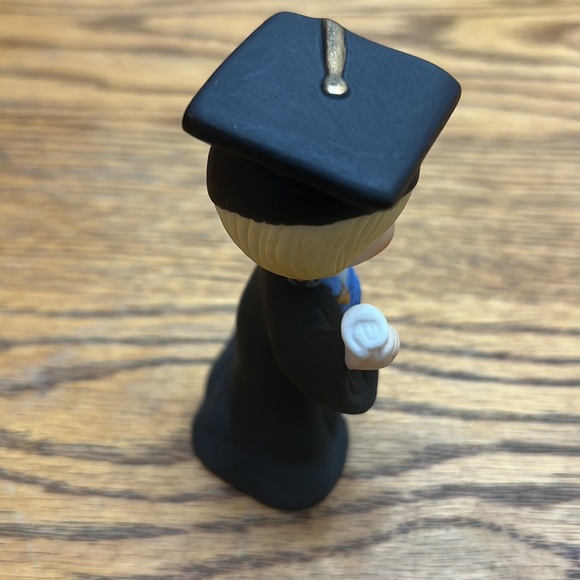 Vintage Enesco Country Cousin graduation - Picture 4 of 6